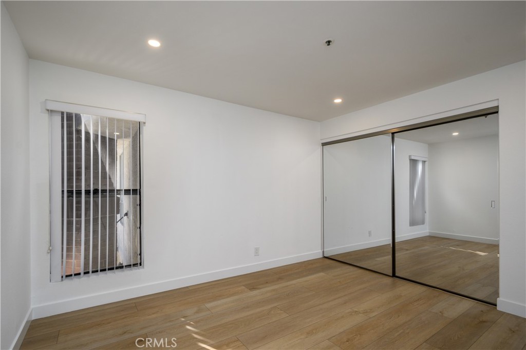 35 Linden 202 Property Photo 17
