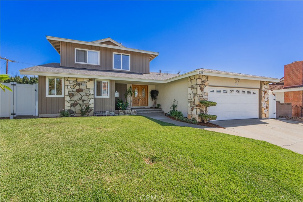 738 De Palma Way Property Photo 1