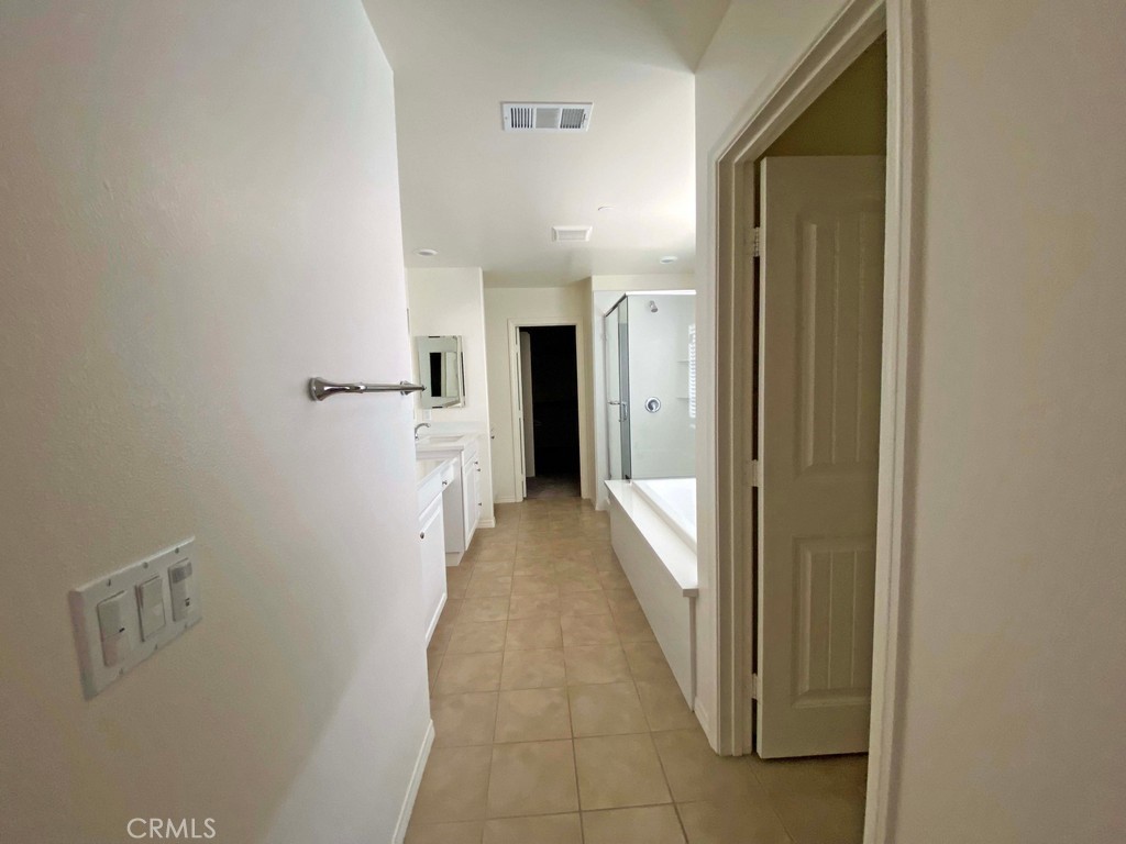 5440 Starling Property Photo 15