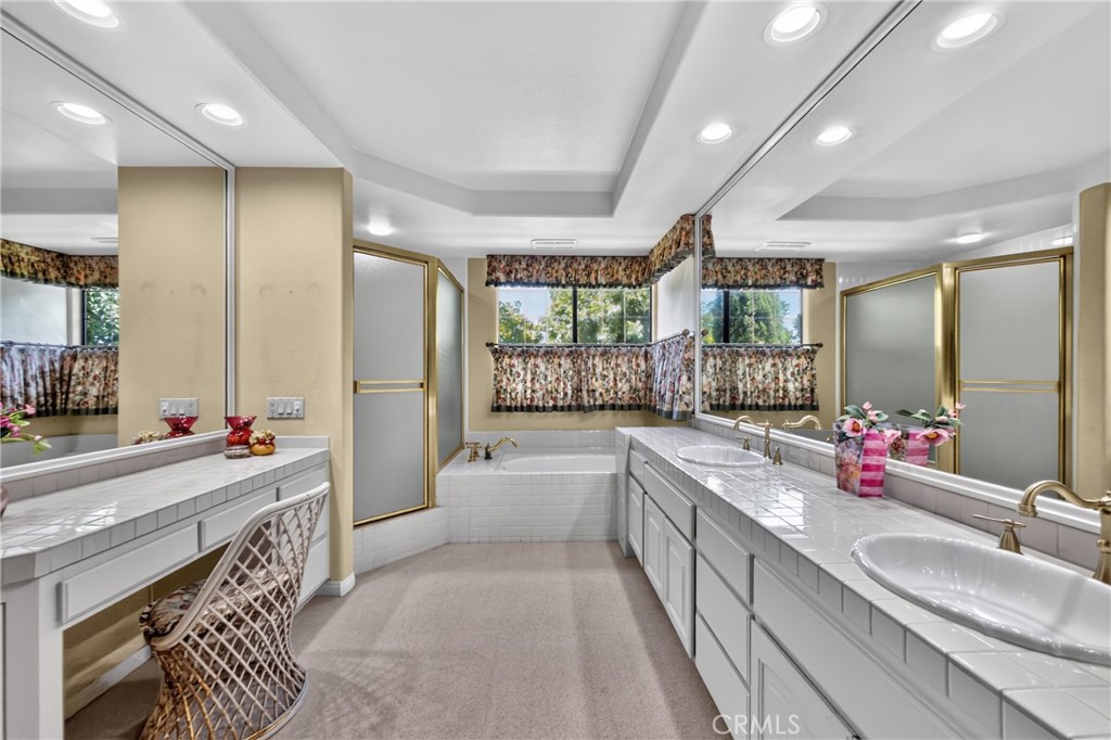 43 Seabrook Cove Property Photo 9