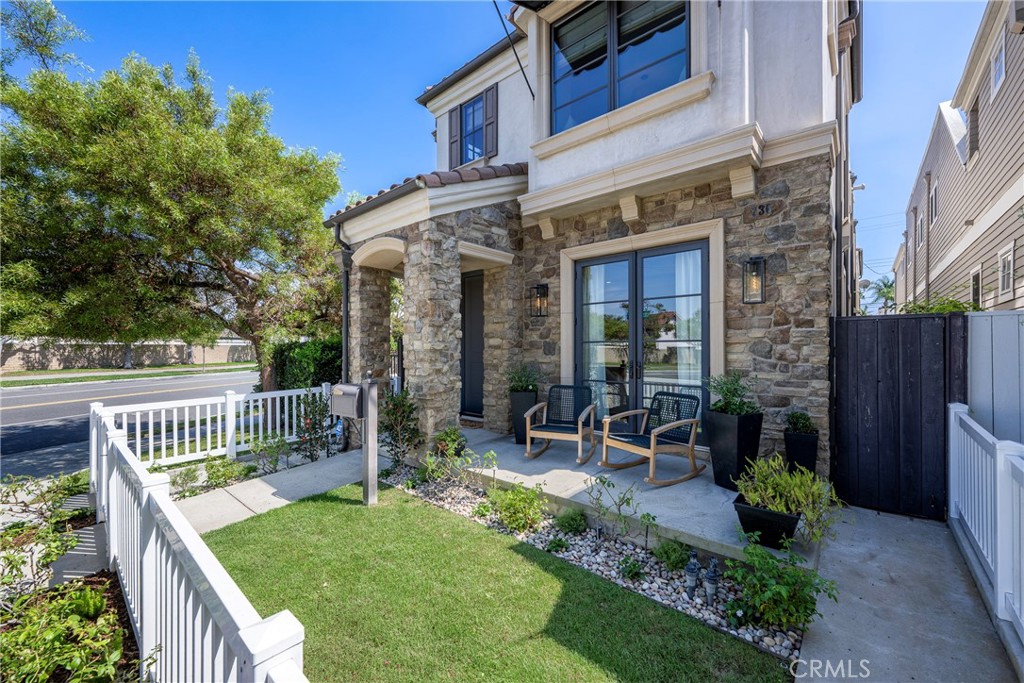 236 4th Property Photo