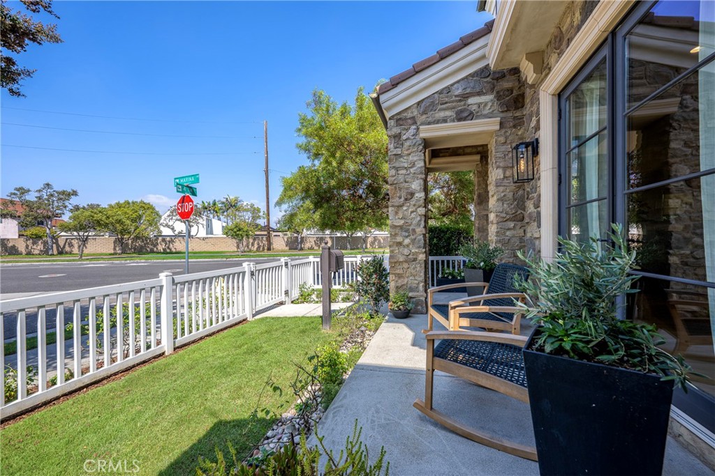 236 4th Property Photo 5