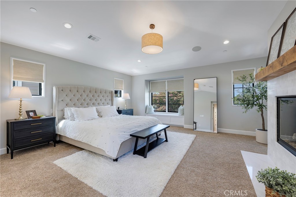 236 4th Property Photo 27