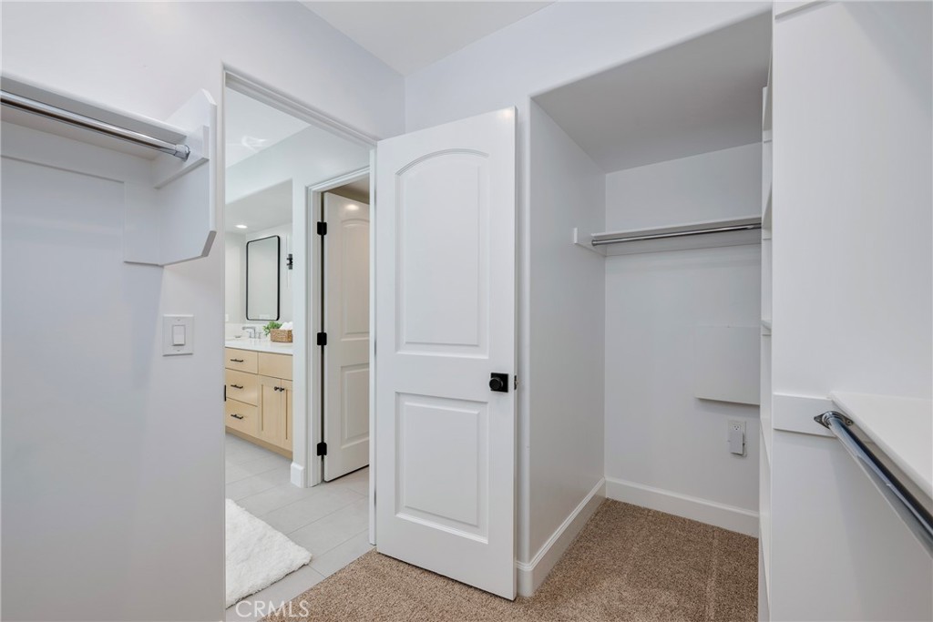 236 4th Property Photo 35