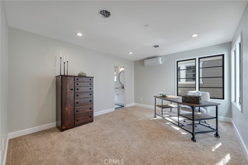 236 4th Property Photo 40