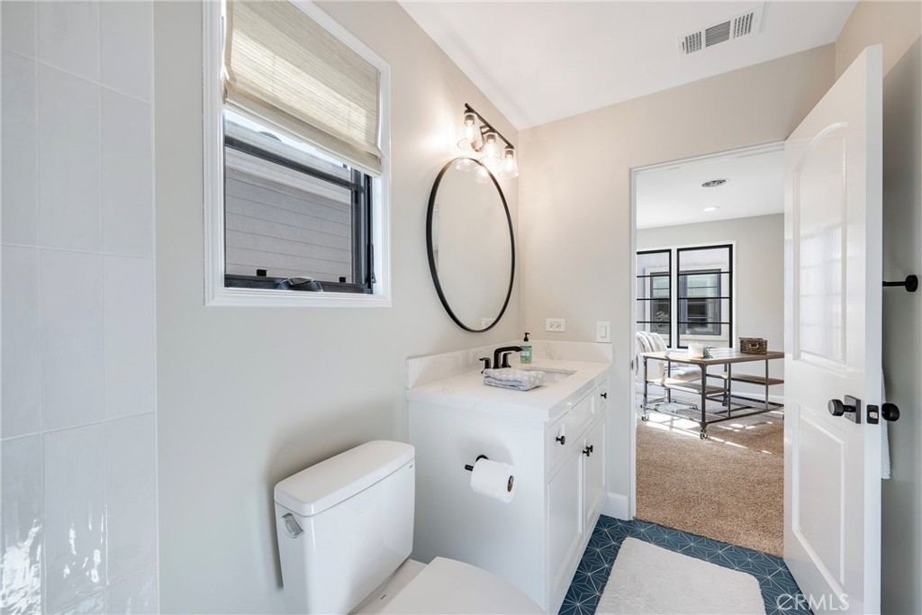 236 4th Property Photo 42