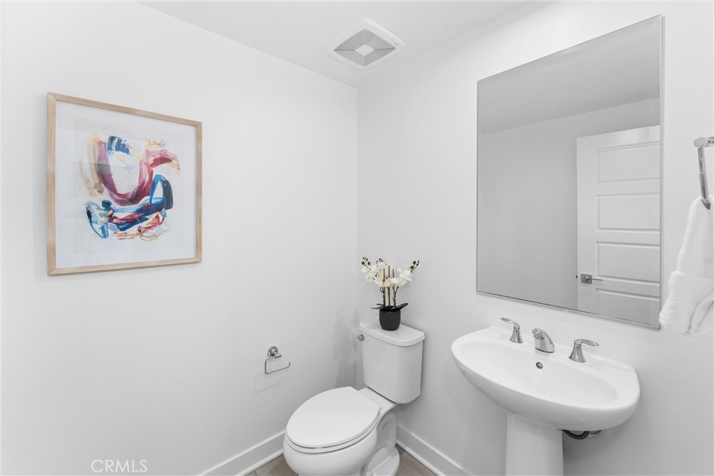 1323 W Cara Drive Property Photo 16