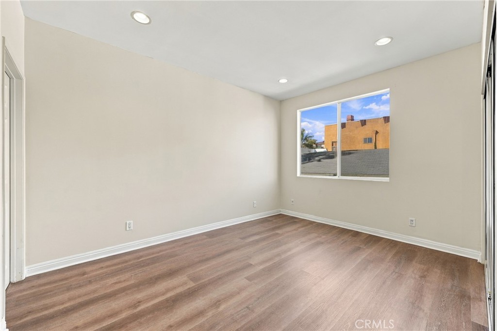 812 N Hudson 103 Property Photo 17