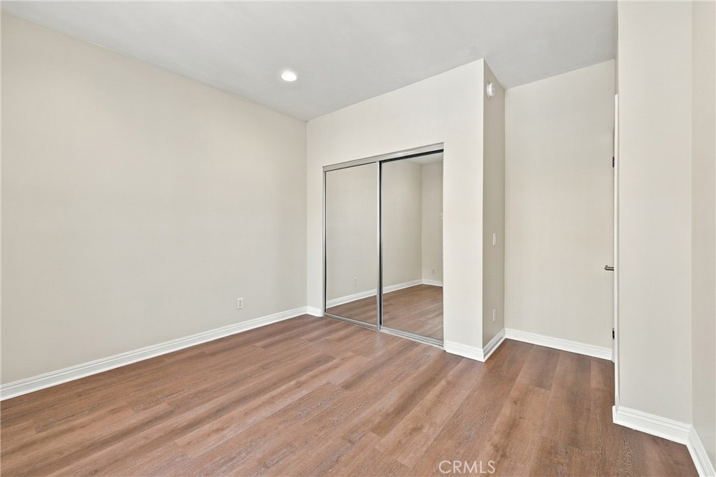 812 N Hudson 103 Property Photo 23