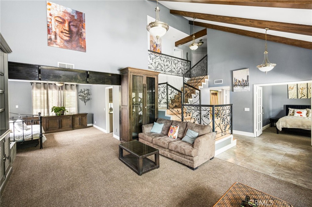101 S Belleza Property Photo 11