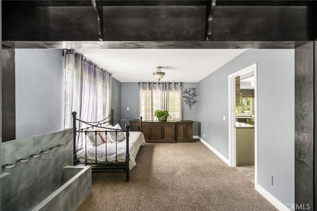 101 S Belleza Property Photo 12