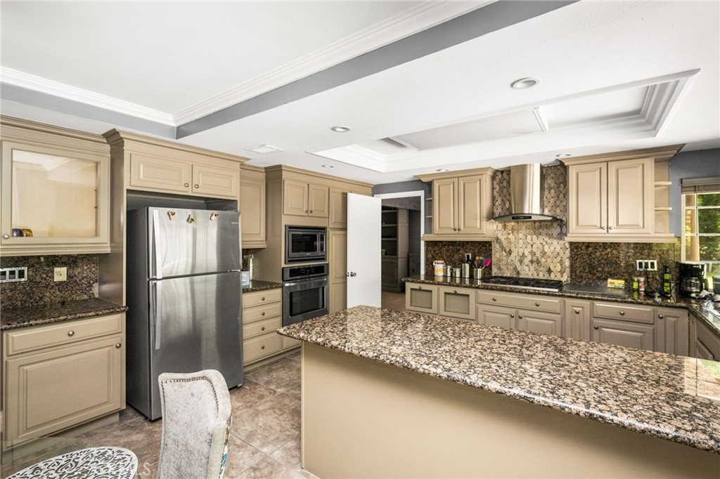 101 S Belleza Property Photo 20