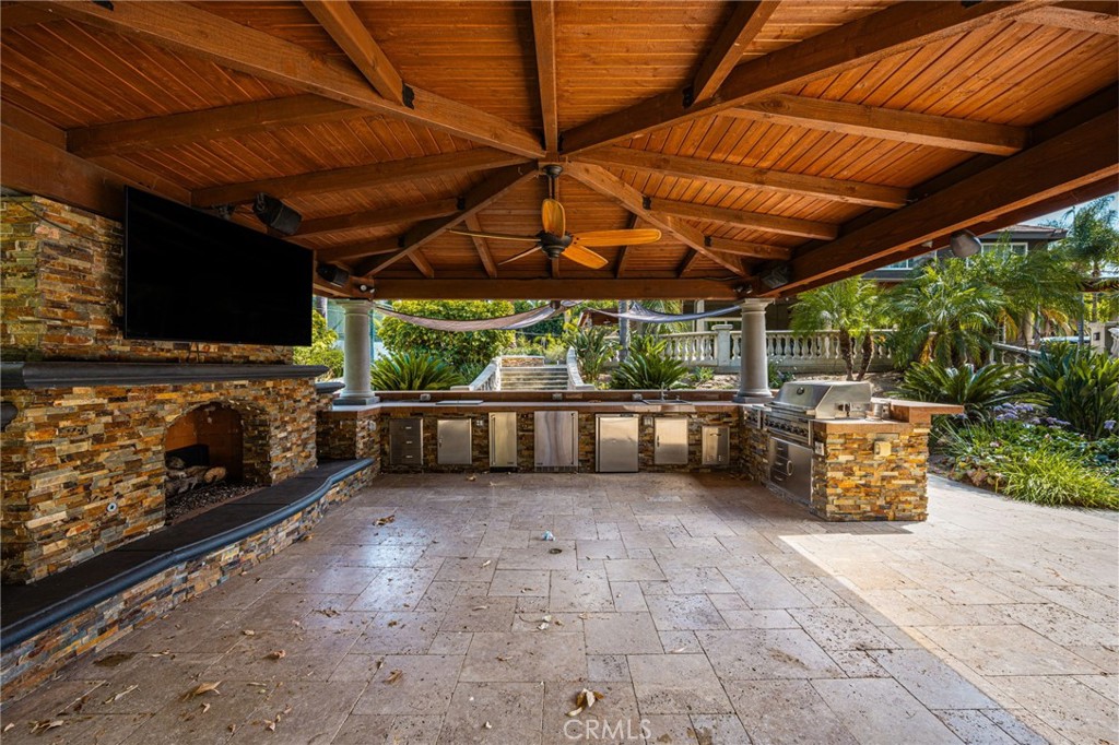 101 S Belleza Property Photo 33