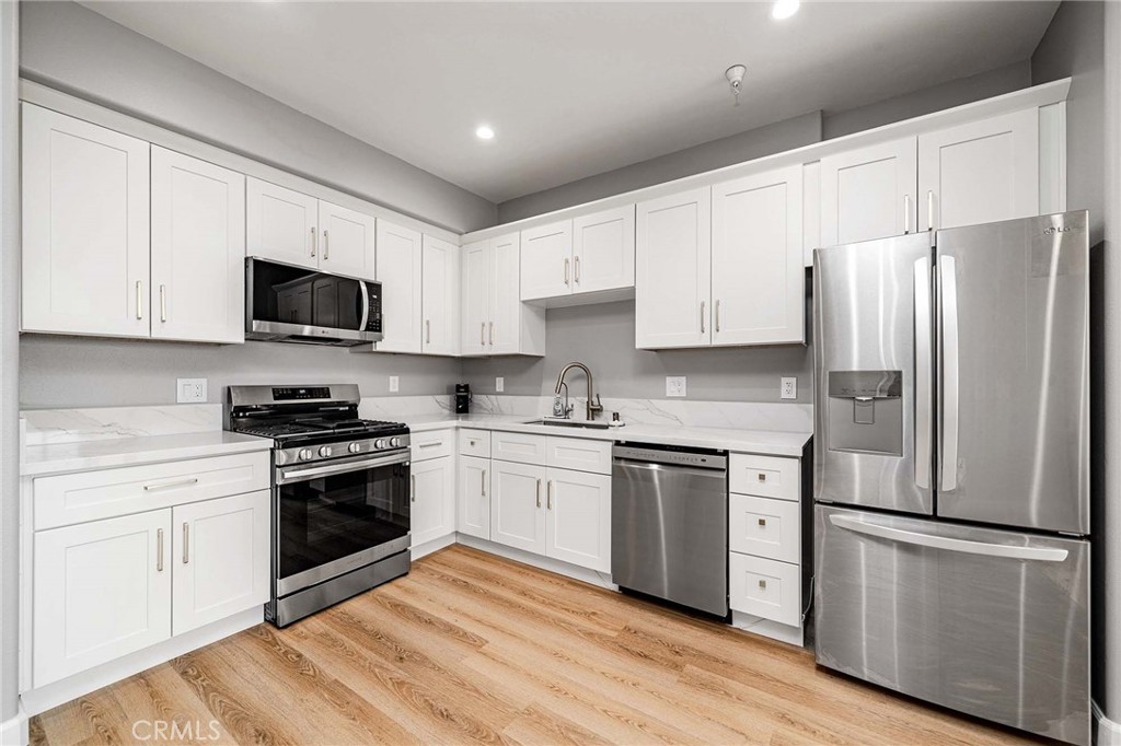 100 S Alameda 321 Property Photo 12