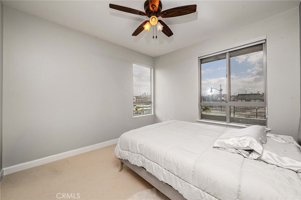 100 S Alameda 321 Property Photo 18