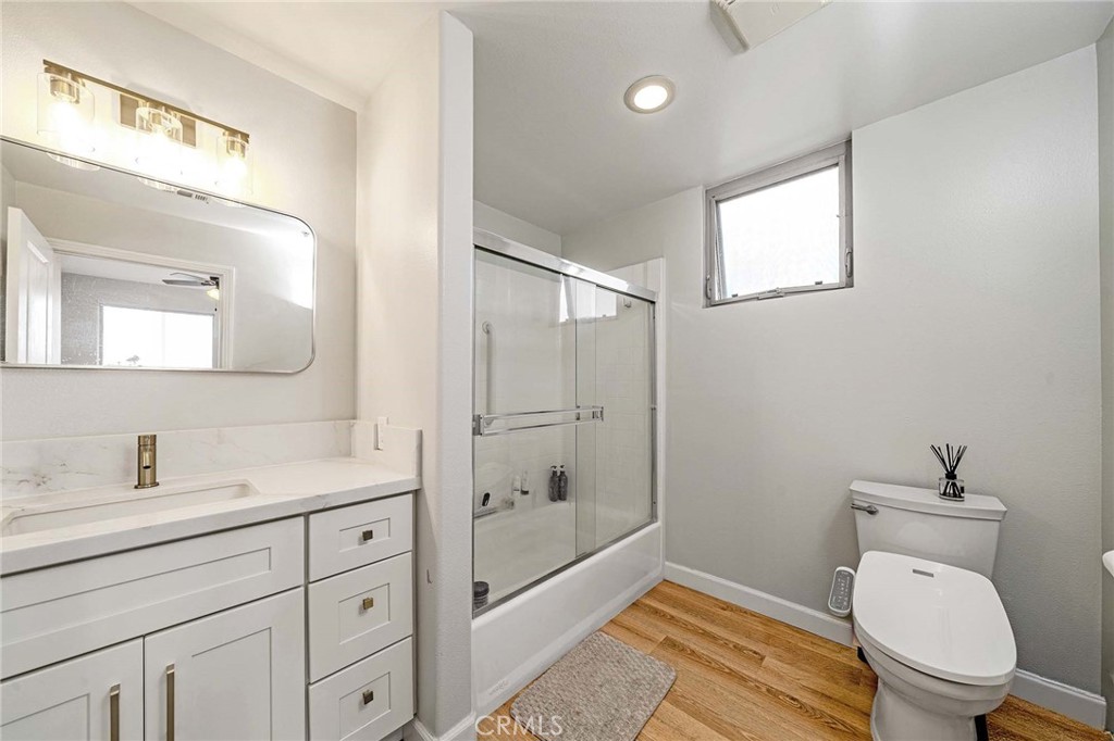 100 S Alameda 321 Property Photo 21