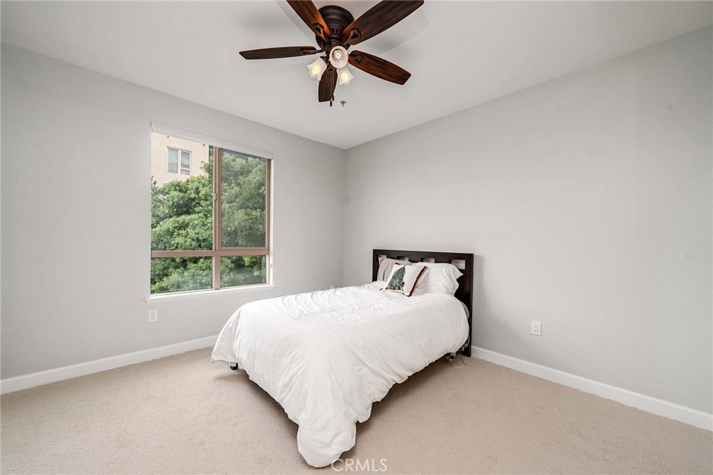 100 S Alameda 321 Property Photo 23