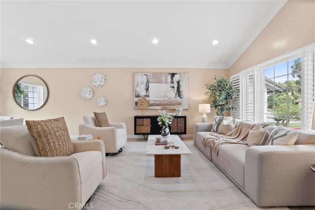 12528 Yosemite Property Photo 7