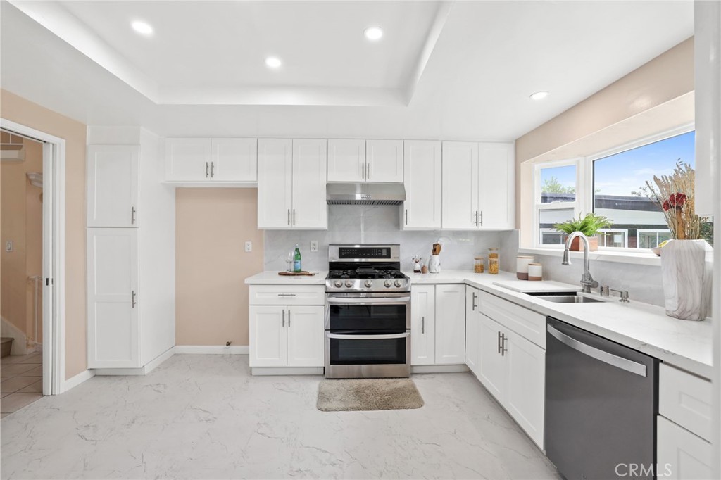 12528 Yosemite Property Photo 18