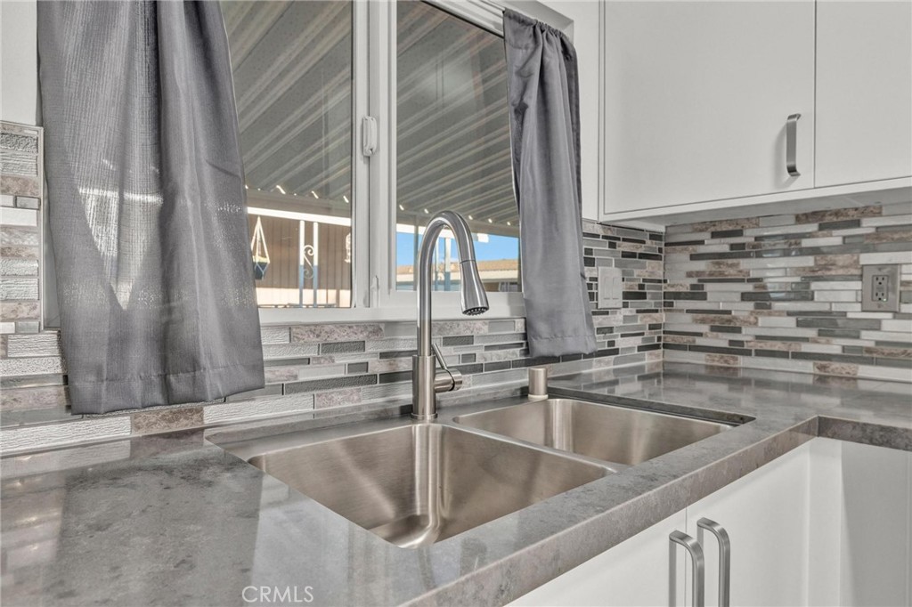 1212 H Street 21 Property Photo 11