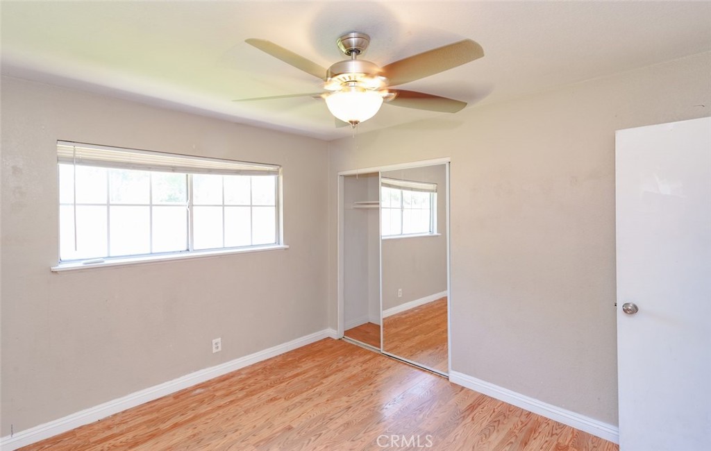 1217 S Huron Property Photo 13