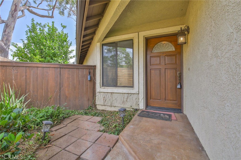 5192 Galano Drive Property Photo 7