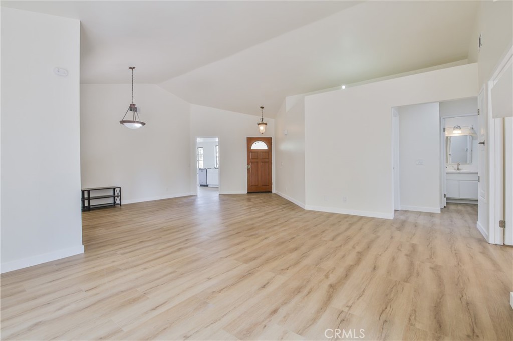 5192 Galano Drive Property Photo 9