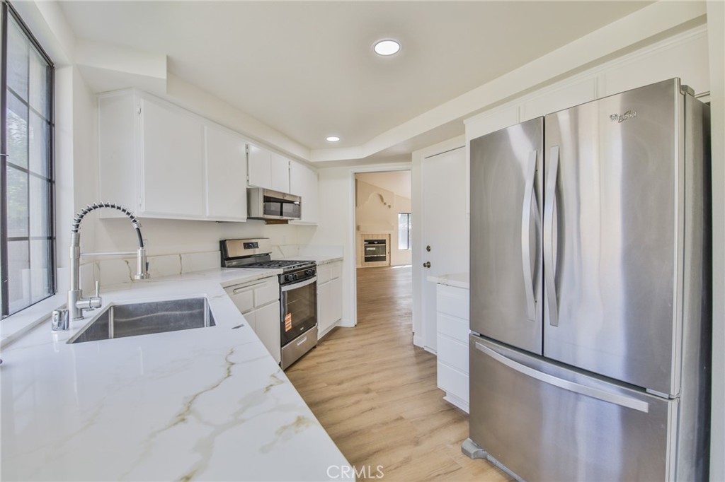 5192 Galano Drive Property Photo 14