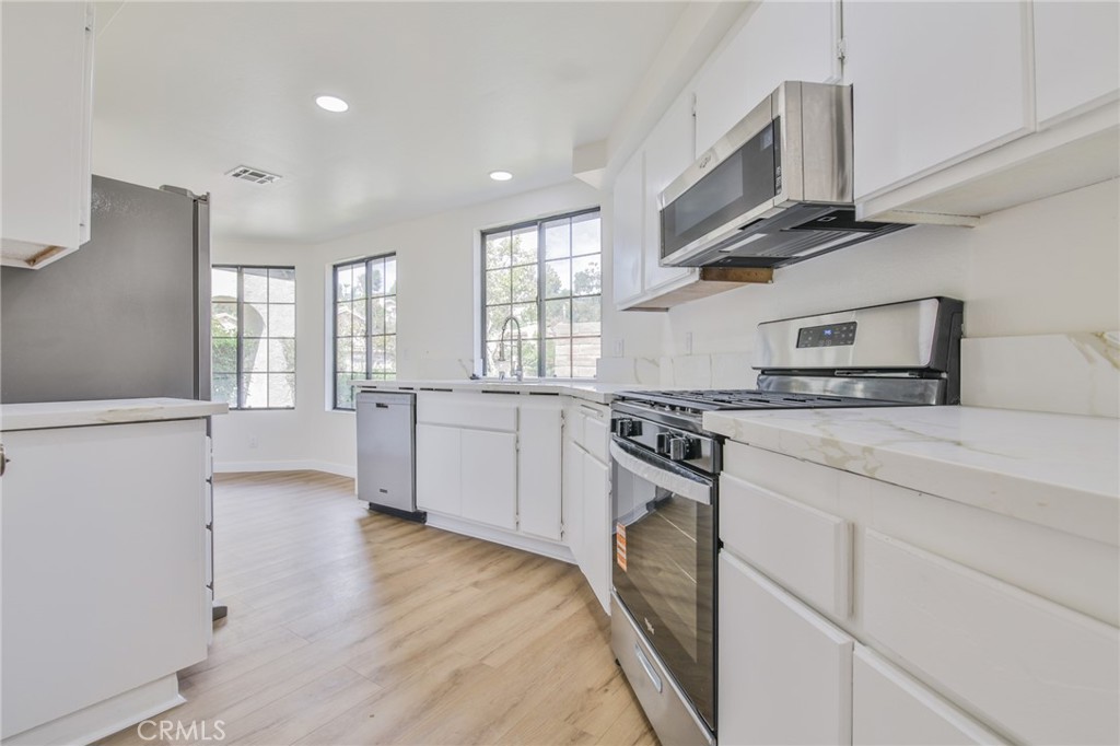 5192 Galano Drive Property Photo 15