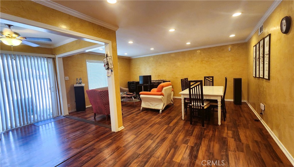 423 E Francisquito Property Photo 4