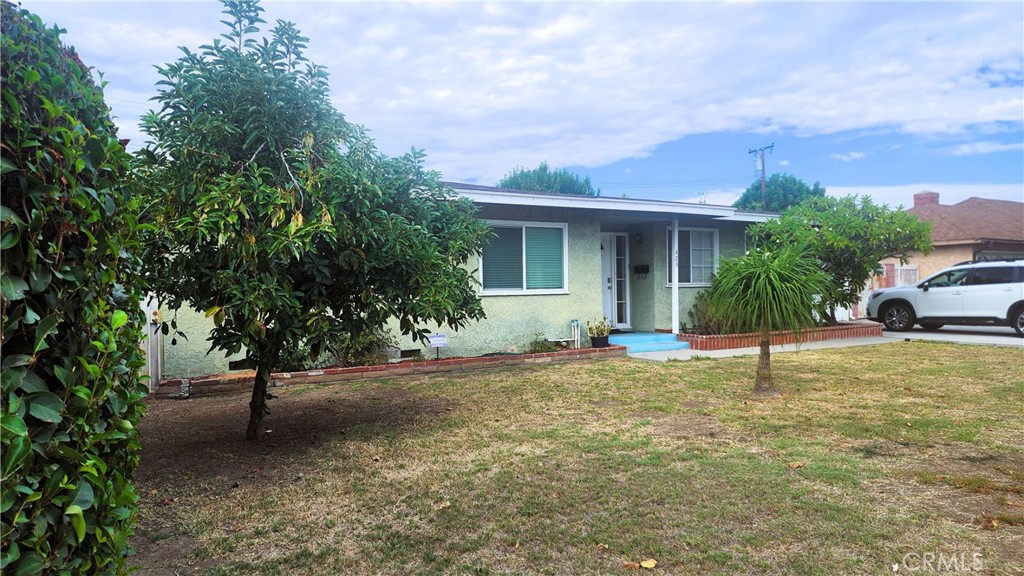 423 E Francisquito Property Photo 36