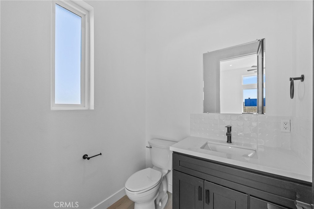 3215 S El Camino Real Property Photo 16