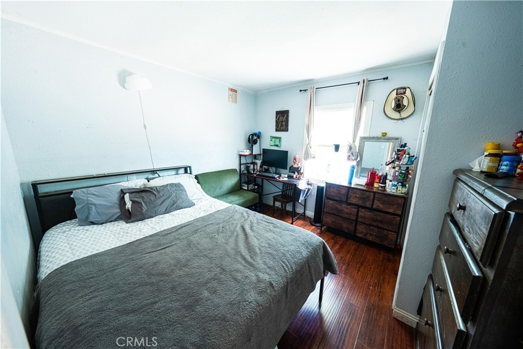2125 Rousselle Property Photo 13