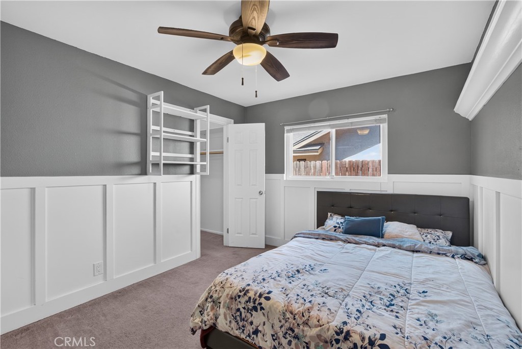 7447 Penwood Rd Property Photo 16