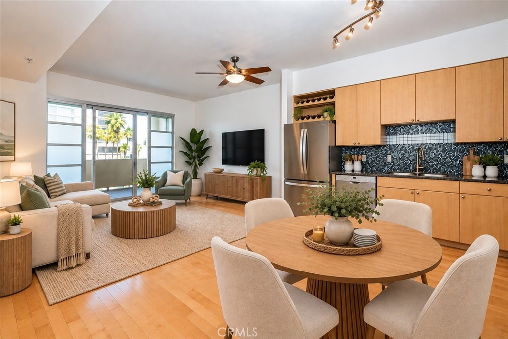 388 E Ocean Boulevard 511 Property Photo 1