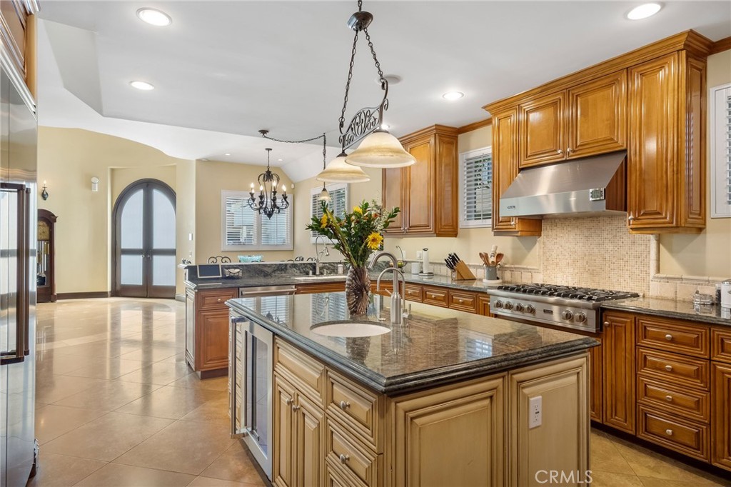 215 The Toledo Property Photo 10
