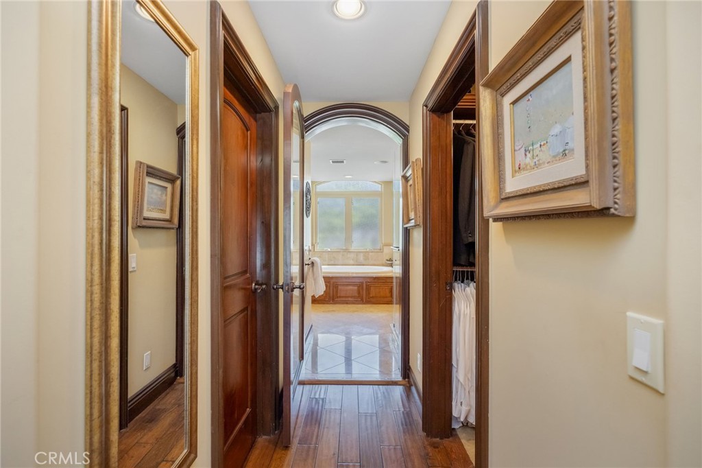 215 The Toledo Property Photo 23
