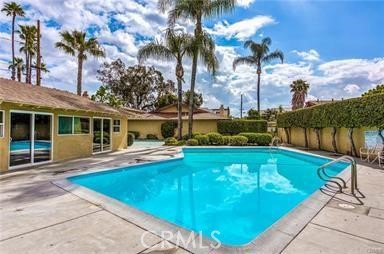1531 E La Palma C4 Property Photo 16