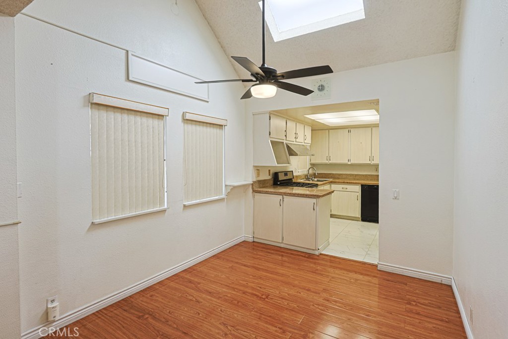 8202 Maureen Property Photo 7