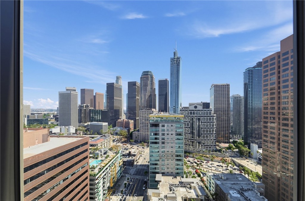 1100 Wilshire Boulevard 2207 Property Photo 2