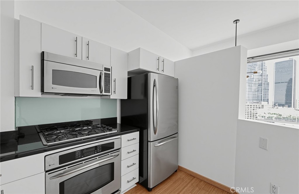 1100 Wilshire Boulevard 2207 Property Photo 12