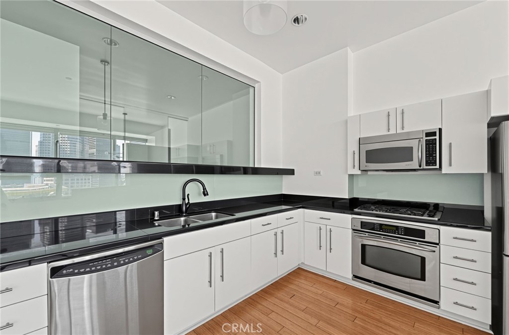 1100 Wilshire Boulevard 2207 Property Photo 20