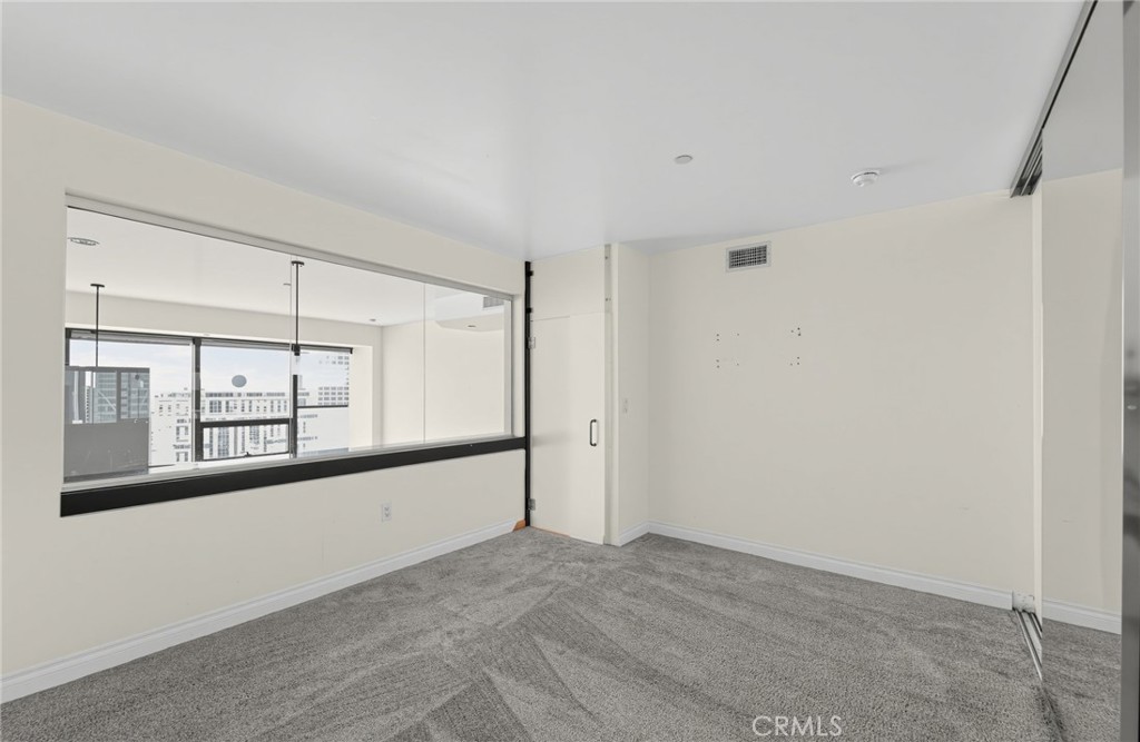1100 Wilshire Boulevard 2207 Property Photo 25