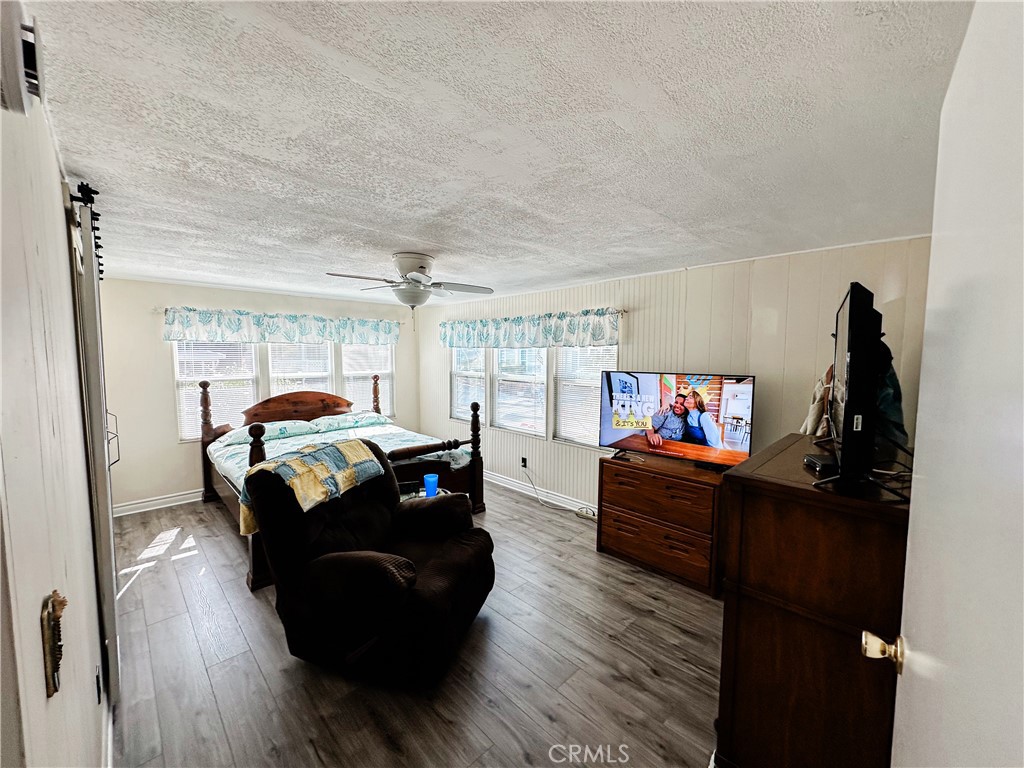 18601 Newland Street 59 Property Photo 9