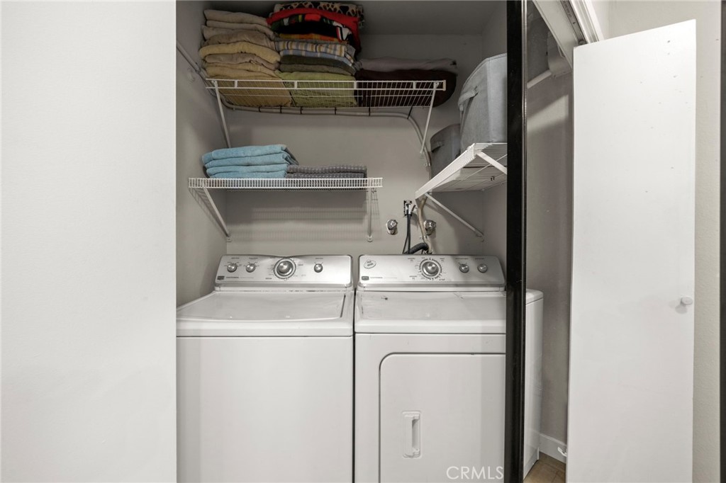 2452 Chelsea Place M Property Photo 14