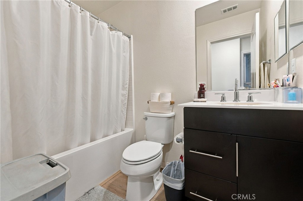318 S Quadrilateral Property Photo 16