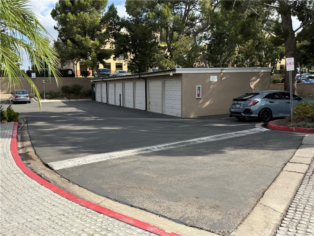 660 Glassell Street 19 Property Photo 17