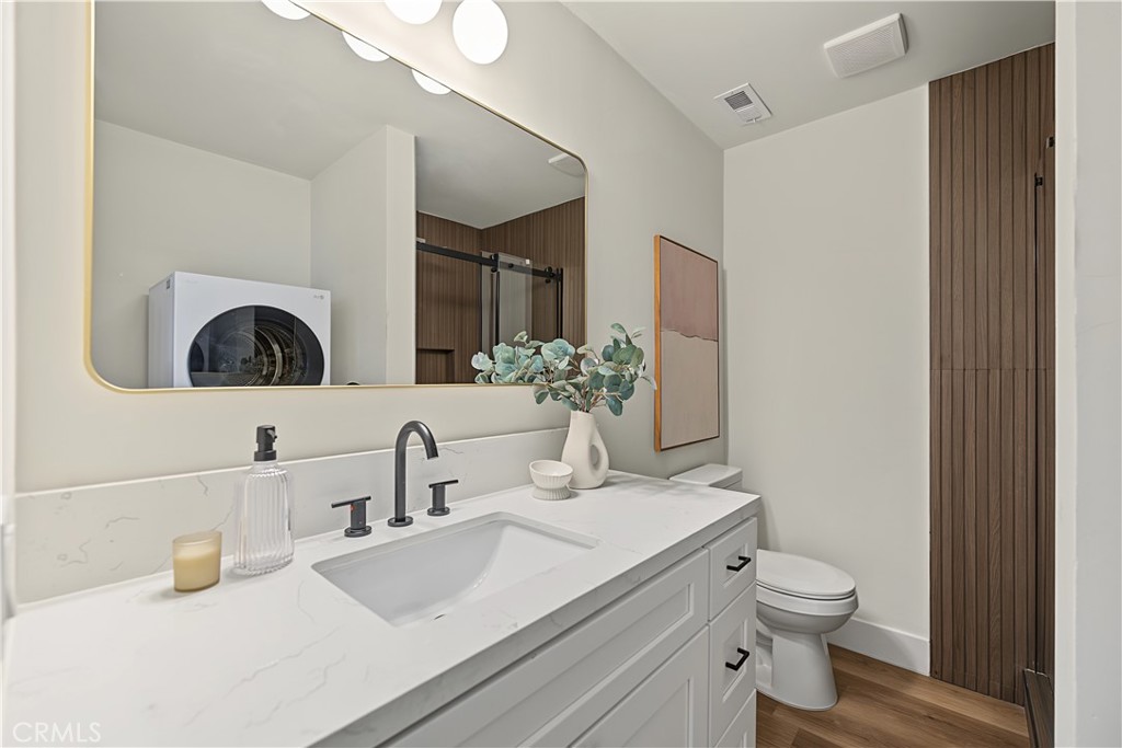 700 W La Veta Avenue N5 Property Photo 30