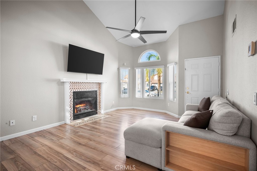39752 Oak Cliff Drive Property Photo 8