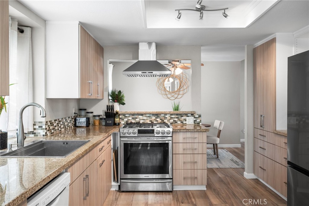 39752 Oak Cliff Drive Property Photo 18